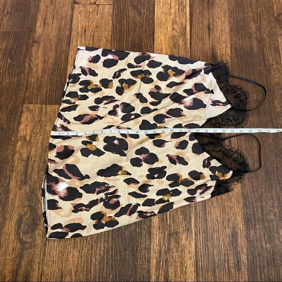 Nastygal print lace trim cami - Picture 4 of 7